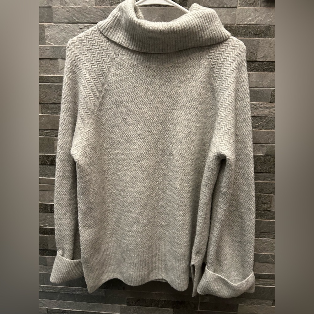 Vince Camuto Light Gray Cowl Neck Sweater - Picture 2 of 3
